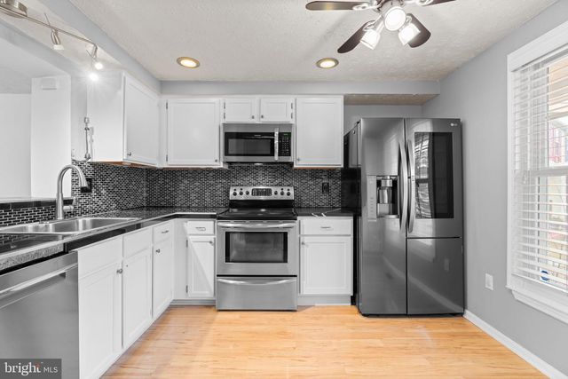 6090 ROCK GLEN DR, Elkridge, MD 21075