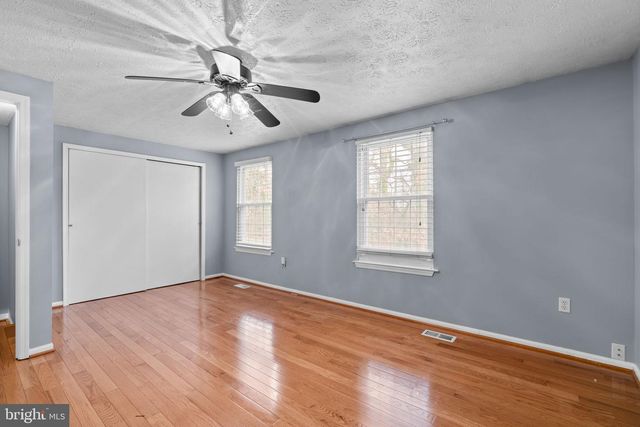 6090 ROCK GLEN DR, Elkridge, MD 21075