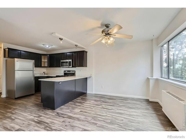909 N Logan Street A, Denver, CO 80203