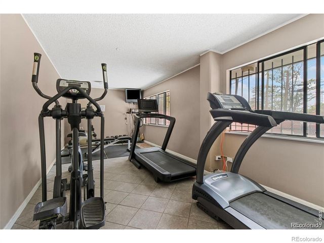 909 N Logan Street A, Denver, CO 80203