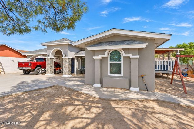 10971 Donna Marie Drive, Socorro, TX 79927