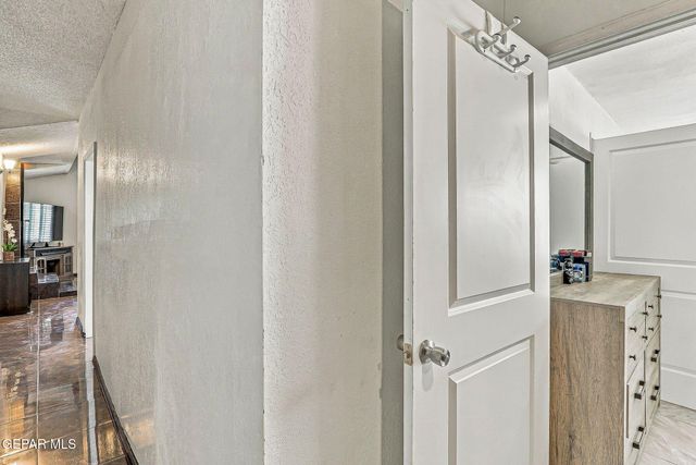 10971 Donna Marie Drive, Socorro, TX 79927