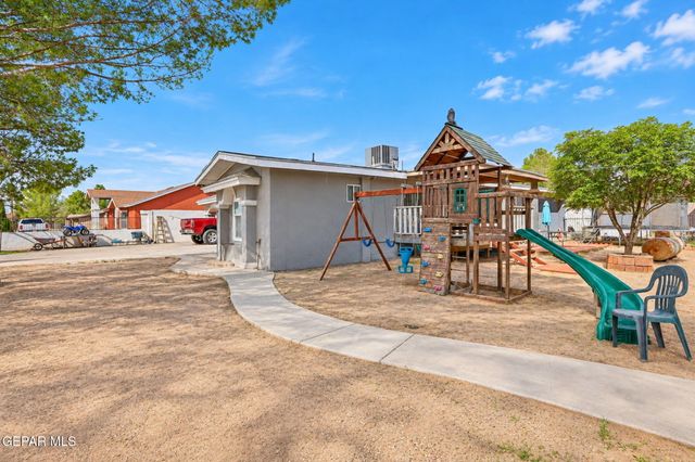 10971 Donna Marie Drive, Socorro, TX 79927
