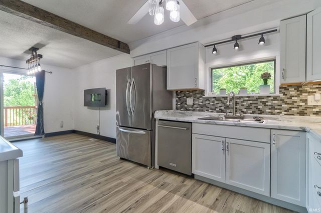 1865 Dunlap Drive, Princeton, IN 47670