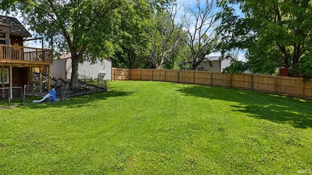 1865 Dunlap Drive, Princeton, IN 47670