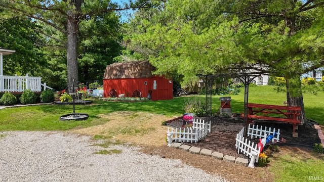 1865 Dunlap Drive, Princeton, IN 47670