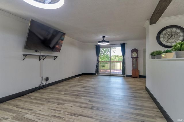 1865 Dunlap Drive, Princeton, IN 47670