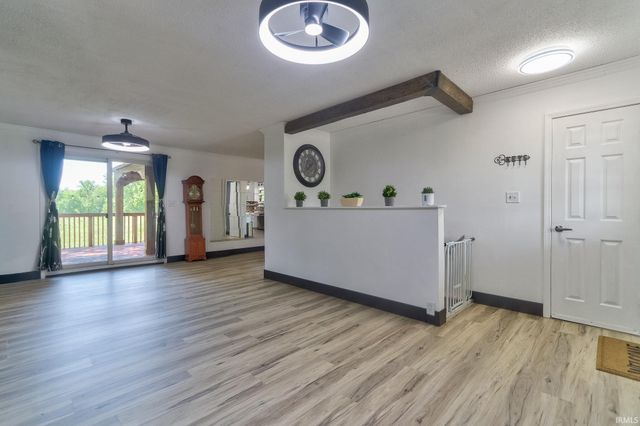 1865 Dunlap Drive, Princeton, IN 47670