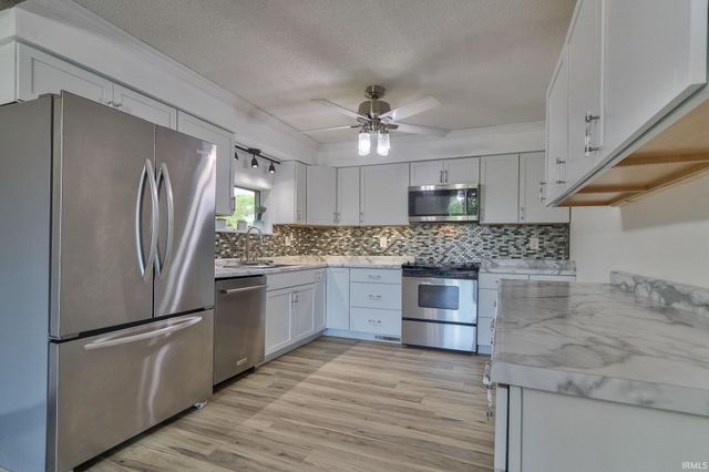 1865 Dunlap Drive, Princeton, IN 47670
