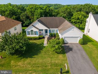 331 HOGAN DR, Martinsburg, WV 25405