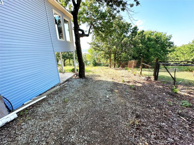 5381 Hilltop, Mcalester, OK 74501