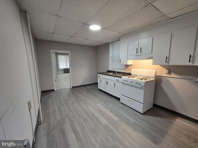 66 N HIRST ST, Philadelphia, PA 19139