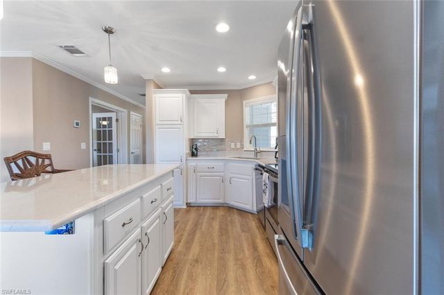 209 Sun CIR, Fort Myers, FL 33905