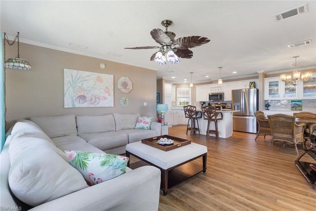 209 Sun CIR, Fort Myers, FL 33905