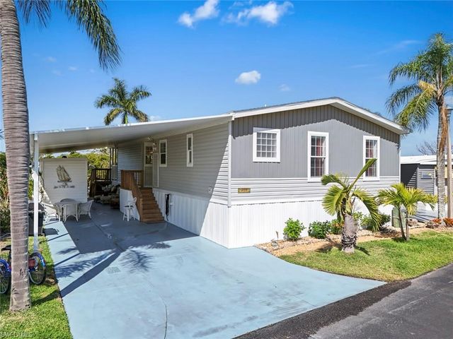 209 Sun CIR, Fort Myers, FL 33905