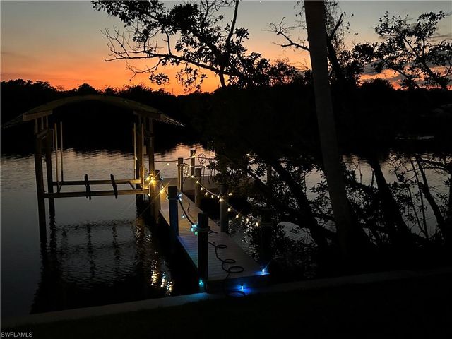 209 Sun CIR, Fort Myers, FL 33905