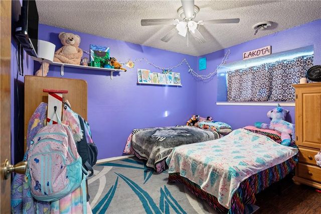 2508 W 8th Street, Coffeyville, KS 67337