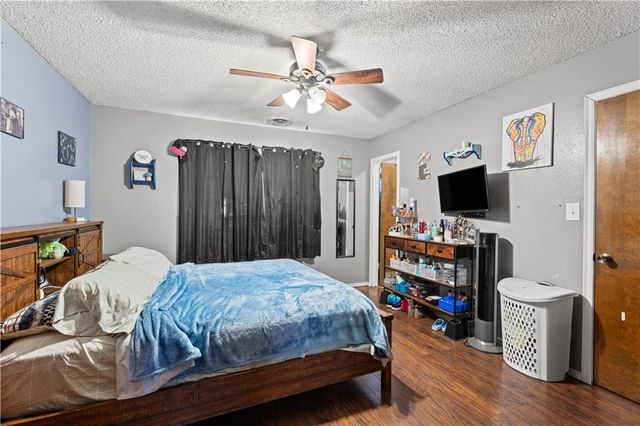 2508 W 8th Street, Coffeyville, KS 67337