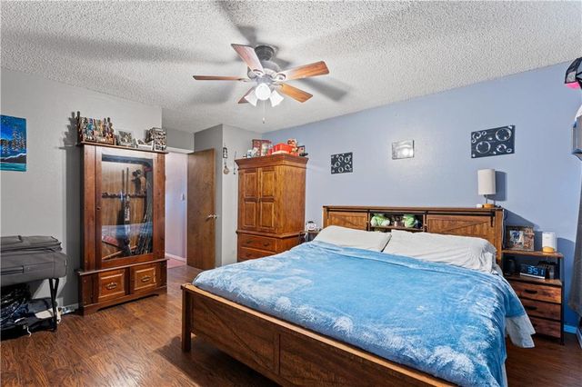 2508 W 8th Street, Coffeyville, KS 67337