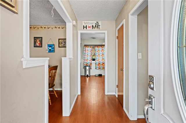 2508 W 8th Street, Coffeyville, KS 67337