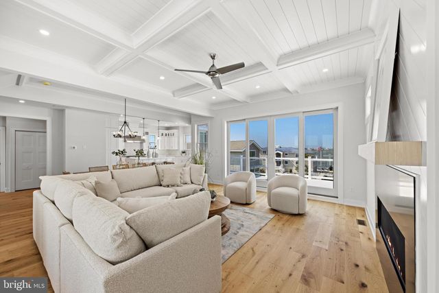 132 W JEANETTE, Long Beach Township, NJ 08008