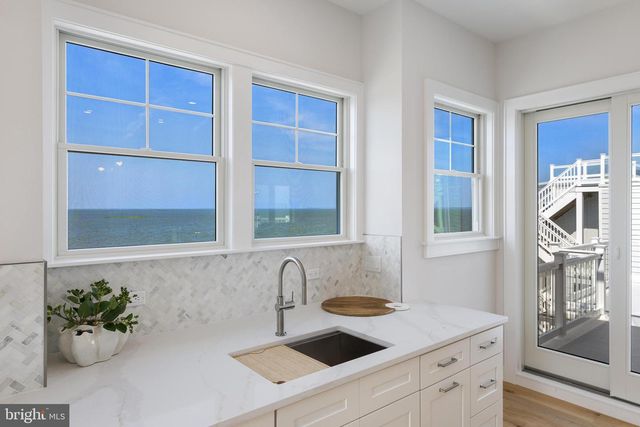 132 W JEANETTE, Long Beach Township, NJ 08008