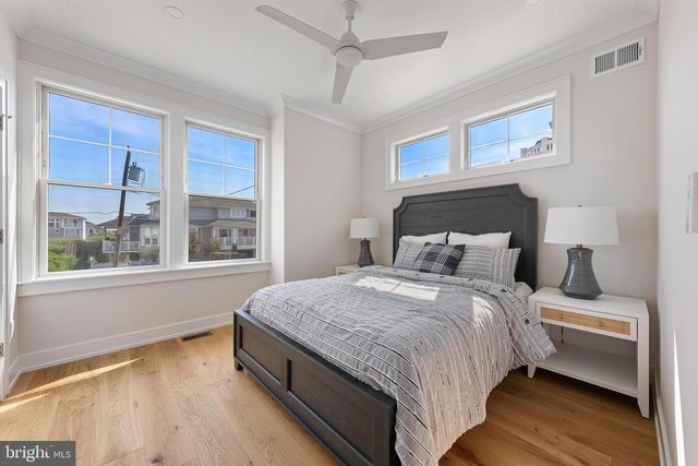 132 W JEANETTE, Long Beach Township, NJ 08008