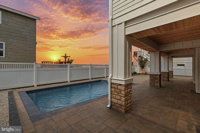 132 W JEANETTE, Long Beach Township, NJ 08008