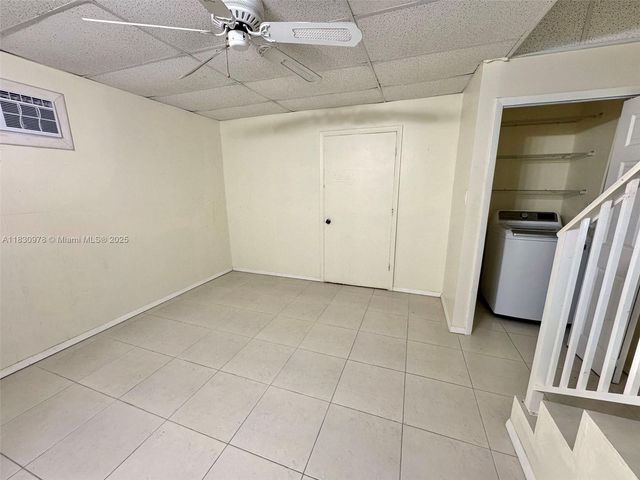 20565 SW 80th Pl, Cutler Bay, FL 33189