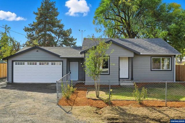 4220 Hudson Ave NE Av NE, Salem, OR 97301