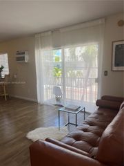 7720 Harding Ave 8, Miami Beach, FL 33141