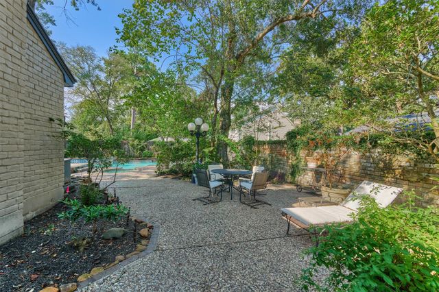 6106 Larkmount Drive, Spring, TX 77389