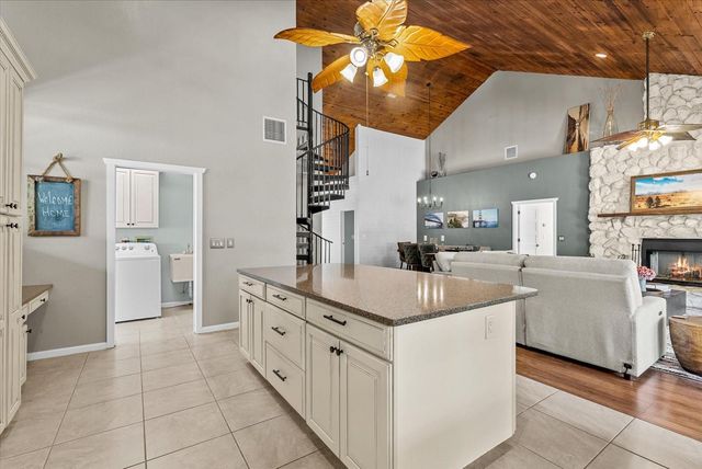1165 VEREDA VERDE, Sarasota, FL 34232