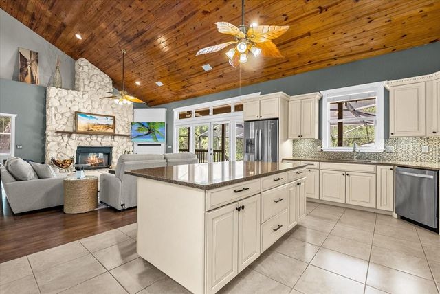 1165 VEREDA VERDE, Sarasota, FL 34232