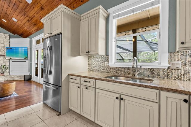 1165 VEREDA VERDE, Sarasota, FL 34232