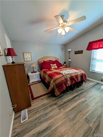 2010 Green Gate E Circle, Palmview, TX 78572