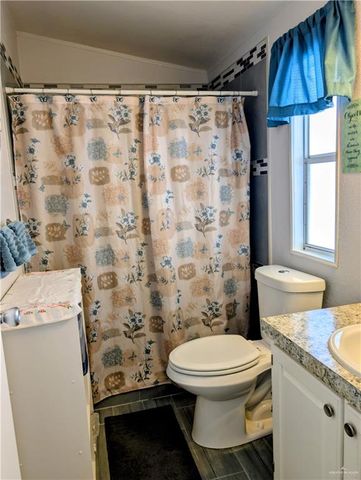 2010 Green Gate E Circle, Palmview, TX 78572