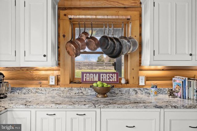 212 KELLOGG MILL RD, Fredericksburg, VA 22406