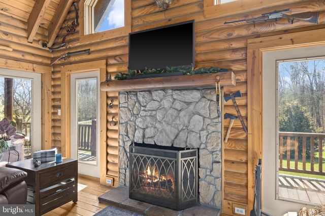 212 KELLOGG MILL RD, Fredericksburg, VA 22406