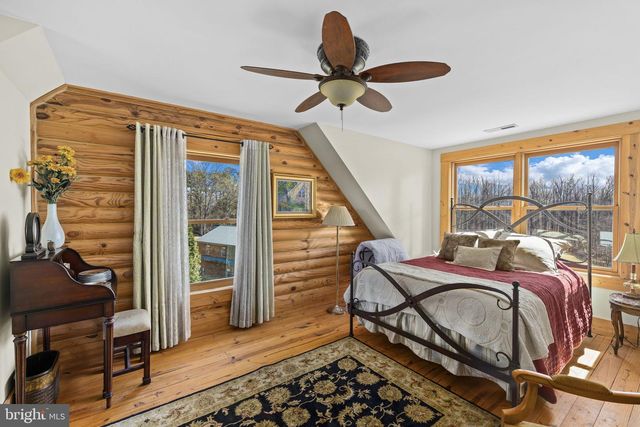 212 KELLOGG MILL RD, Fredericksburg, VA 22406