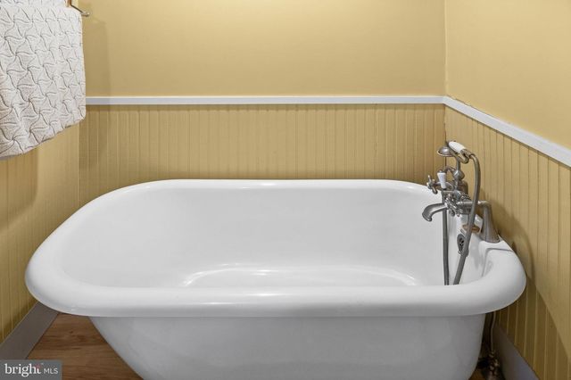 212 KELLOGG MILL RD, Fredericksburg, VA 22406