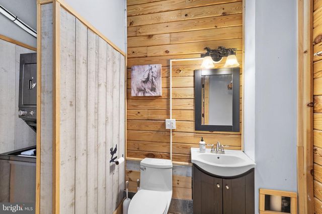 212 KELLOGG MILL RD, Fredericksburg, VA 22406