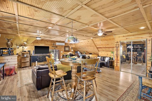 212 KELLOGG MILL RD, Fredericksburg, VA 22406