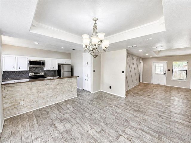 4438 Silver Hollow Dr, Corpus Christi, TX 78413