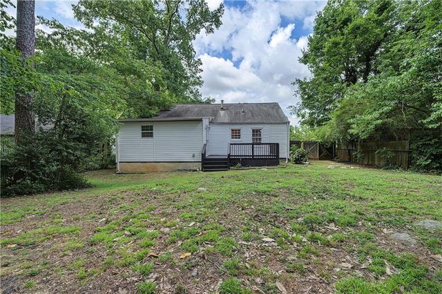 2327 Ben Hill Road, East Point, GA 30344