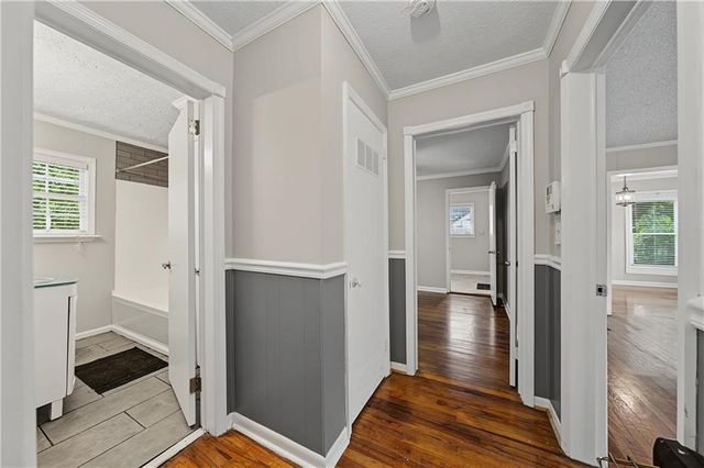 2327 Ben Hill Road, East Point, GA 30344