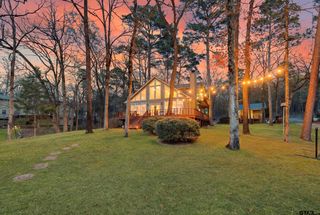 115 Larsen Ln, Scroggins, TX 75480