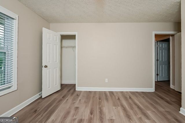 5815 Mistyview Drive, Rex, GA 30273