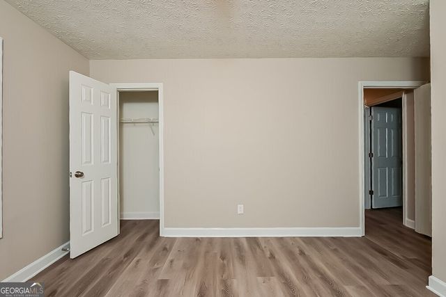 5815 Mistyview Drive, Rex, GA 30273