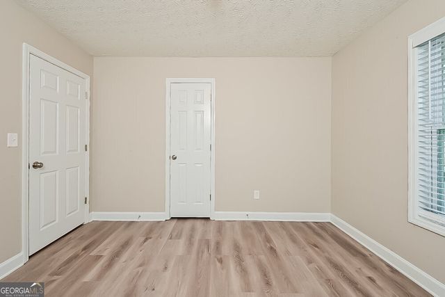 5815 Mistyview Drive, Rex, GA 30273